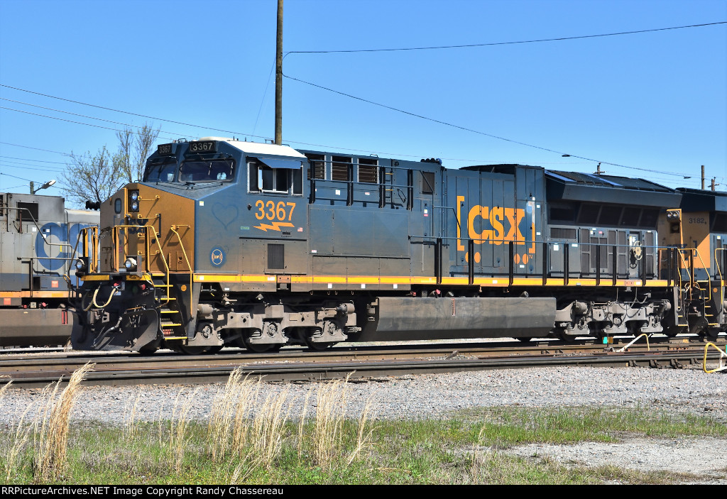 CSXT 3367 Q690-20